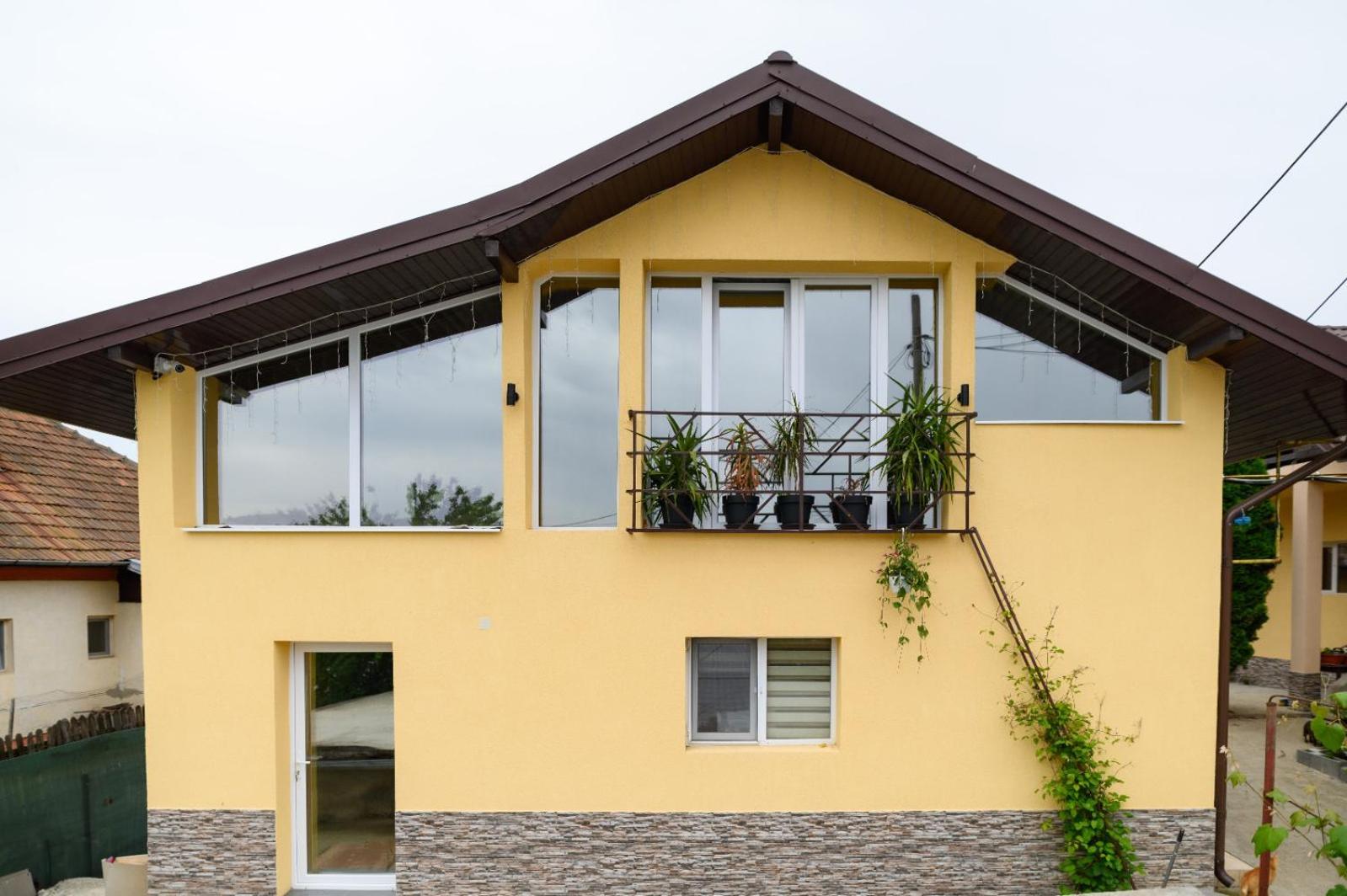 Вилла Luxury Attic Куртя-де-Арджеш Экстерьер фото